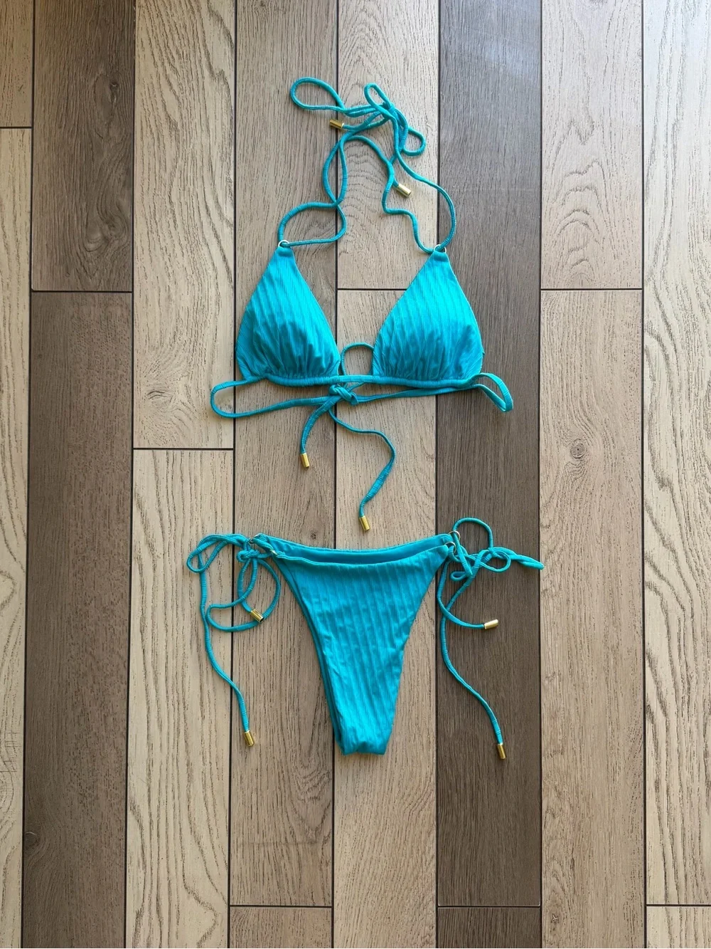 Monday Swimwear Women's Turquoise String Bikini Set - P(XS)